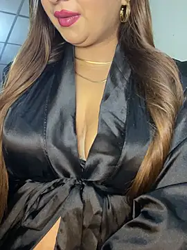 Zeynep-Lahsen's Live XXX Chat