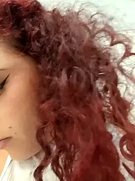 Mommy-Hot's Live XXX Chat