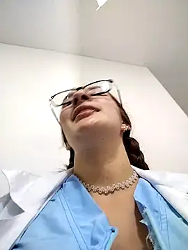 SAMANTHA-16_ 即時 XXX 聊天