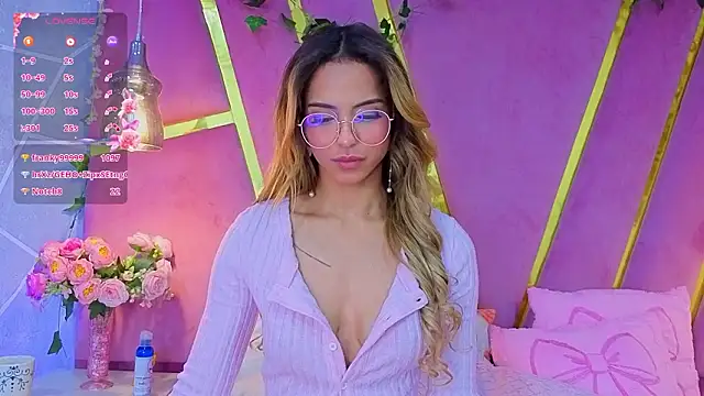 EmmyCortez's Live XXX Chat