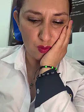 Megan-01-'s Live XXX Chat