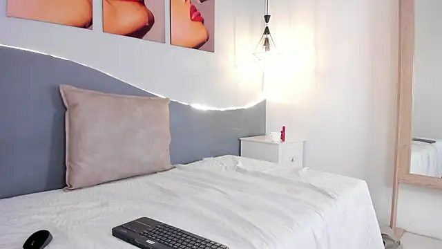 Stefany_gonzales_'s Live XXX Chat