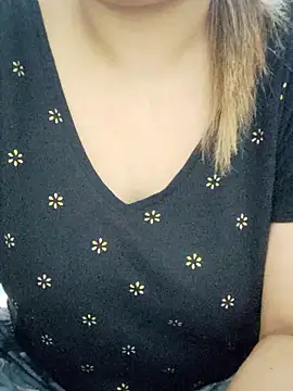 Tanha18's Live XXX Chat