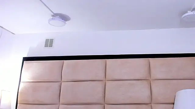 AnnyeWatson 即時 XXX 聊天