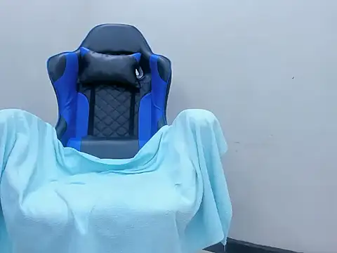 agata18_'s Live XXX Chat