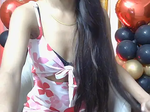 Aarruuuu Adlı Modelin Canlı XXX Sohbeti