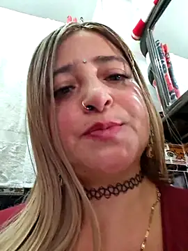 XXX chat uživo modela AlexadraJones3453