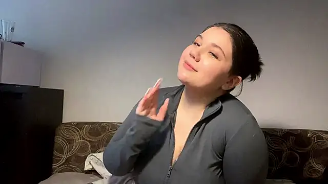 Chatroom XXX en direct de LunaBlakes