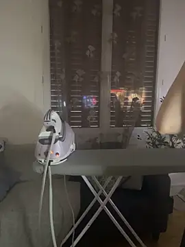 Ninibull's Live XXX Chat