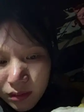 Chat XXX en directo de Charlotte-ee