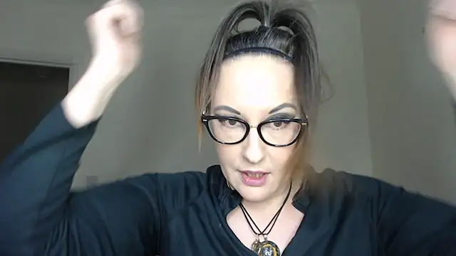 Živý XXX chat Humiliatrixxxx