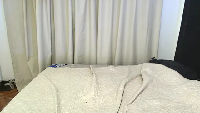 jada_burns Webcam show