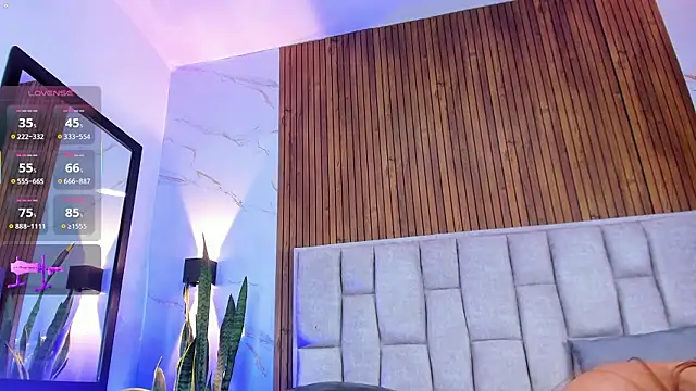 stephh_222's Live XXX Chat