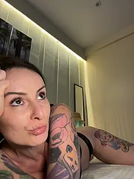 XXX chat uživo modela AnnaMaria-