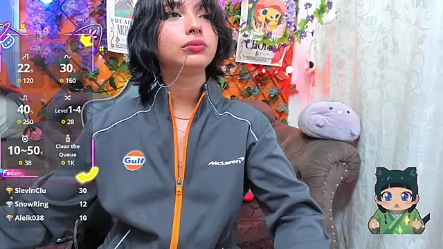 ravenn_20's Live XXX Chat