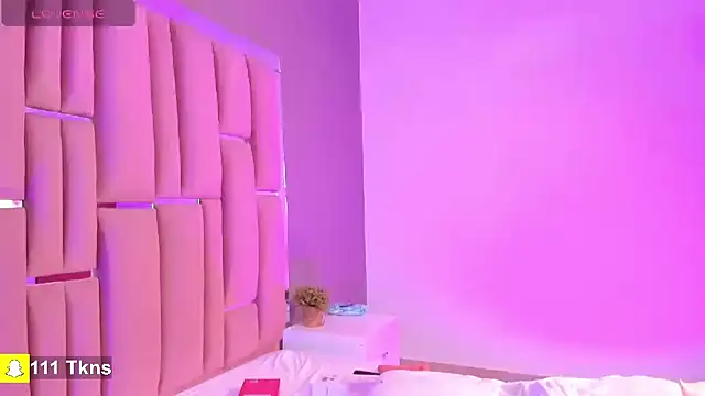 XXX chat uživo modela AnaHank_