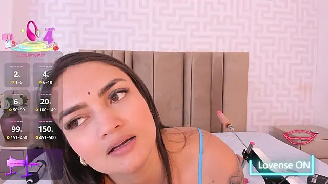 anany__'s Live XXX Chat