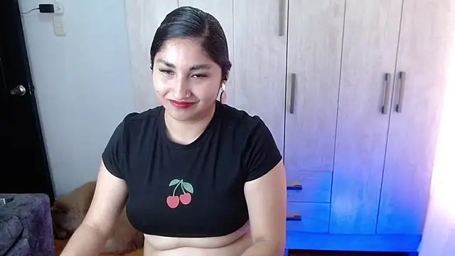 Gia_Dior's Live XXX Chat