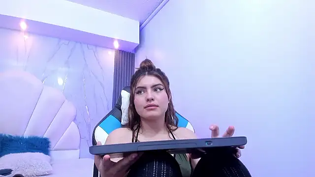 Scarleett_Moon's Live XXX Chat