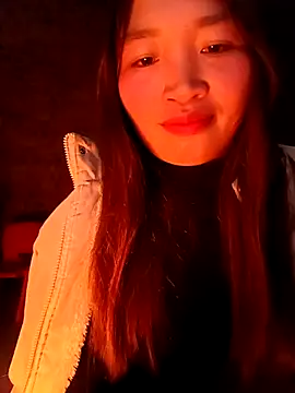 sowbibi's Live XXX Chat