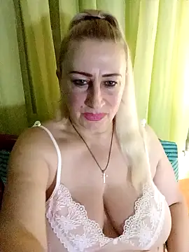 Esenia505's Live XXX Chat