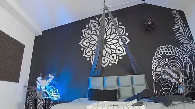 AlessioVitale's Webcam Show