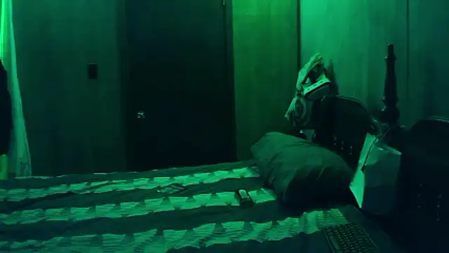 2damnfreaky's Live XXX Chat