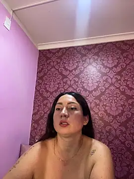 XXX chat uživo modela juliana_diaz
