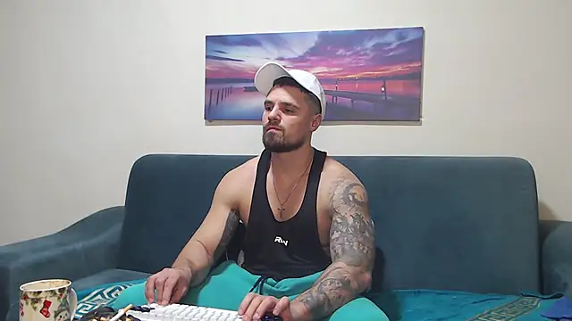 Tiberius_hunk's Live XXX Chat