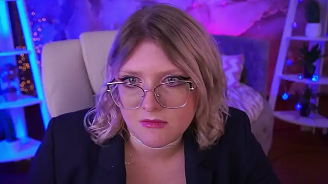 CoolTatis Live XXX-chat