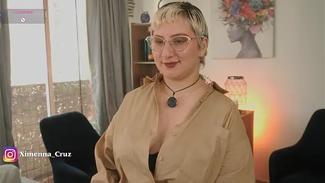 XXX chat uživo modela Ximenna_Cruz