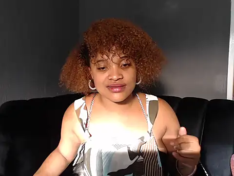 CREAMYCUPCAKExxx – Live XXX-chat