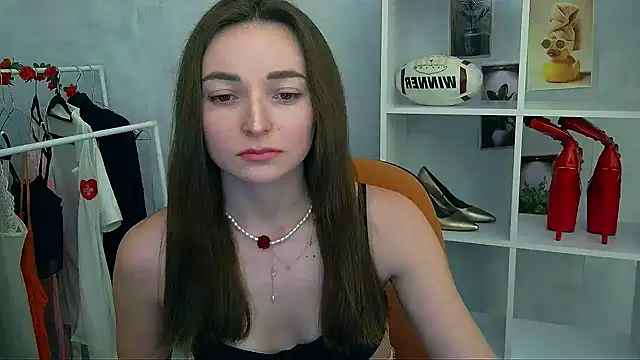 _Barbie_Kiss_: онлайн-секс-чат