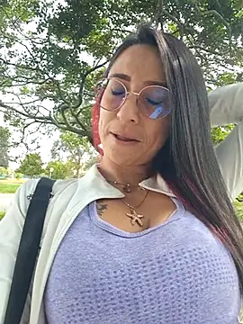 عرض كام VALERY-03_