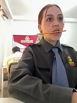 Emily-7_'s Live XXX Chat