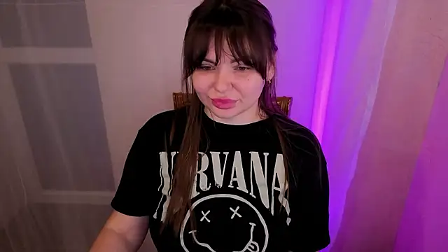 Cutie_Curvy: онлайн-секс-чат