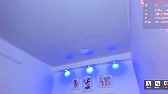 XXX chat uživo modela milk_candy18