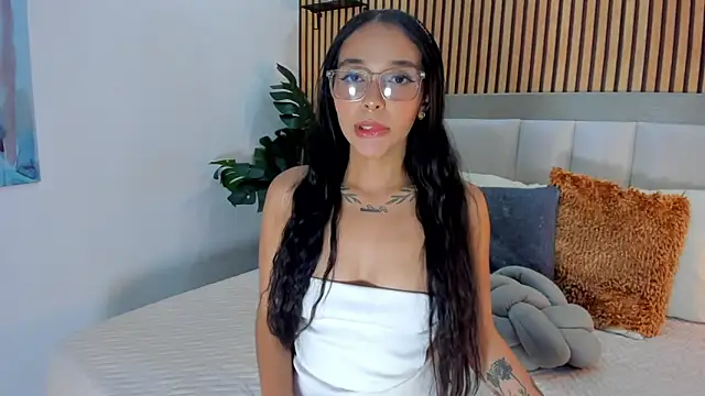 Roseaurora Chat XXX live