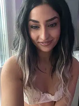 Mia_spicyy Live XXX-Chat