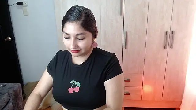 Gia_Dior Live XXX-chat