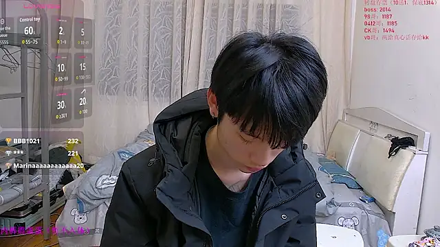 KK-cuteboy's Live XXX Chat