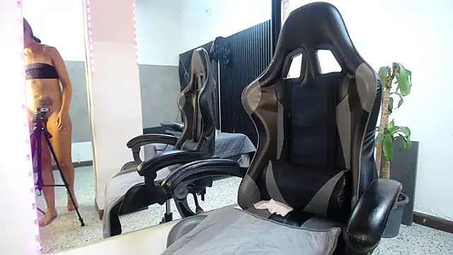 Nicole2507 Chat XXX live