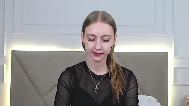 XXX chat uživo modela RachaelCute