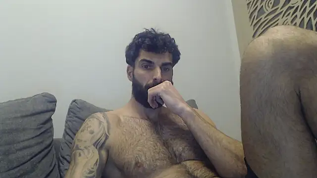 Chatroom XXX en direct de Verycutex