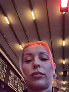 VikaBunny1 live XXX chat