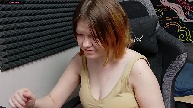 Nora_lovvvv 在線直播表演