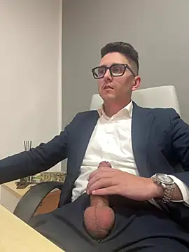 Pokazy przed kamerką – masterboss_