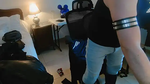 twdspunpig's Live XXX Chat