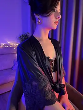 bigJuicyPussy 웹캠 쇼