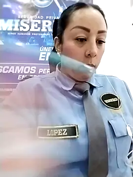 CRISTAL__11 Live XXX Chat